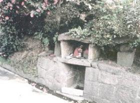 石造りの打上の弘法井戸の写真