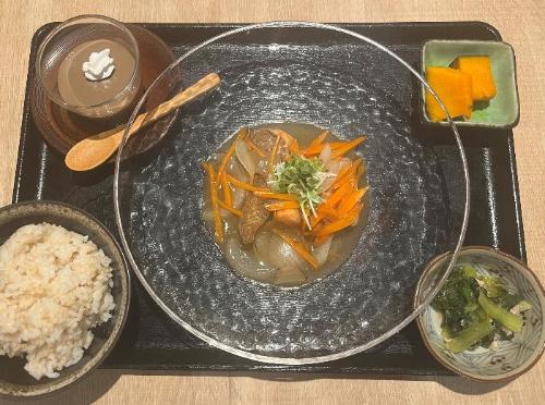 白身魚の野菜あんかけ献立写真