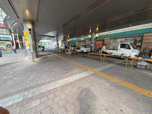 京阪本線寝屋川市駅東側デッキ下1階特設会場