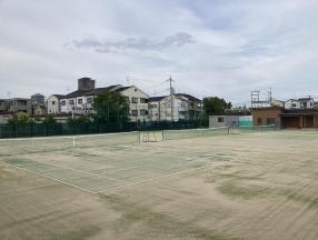 田井西公園テニスコート