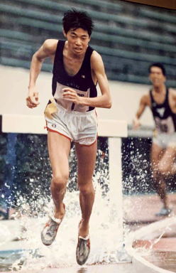 仙台大学4年生のときに3000m障害物で日本インカレに出場した川中さん