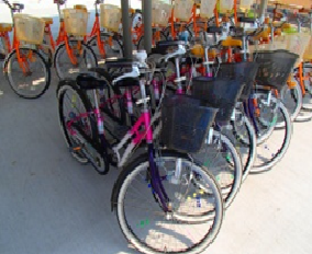 子供用(24インチ)ピンク色の自転車の写真