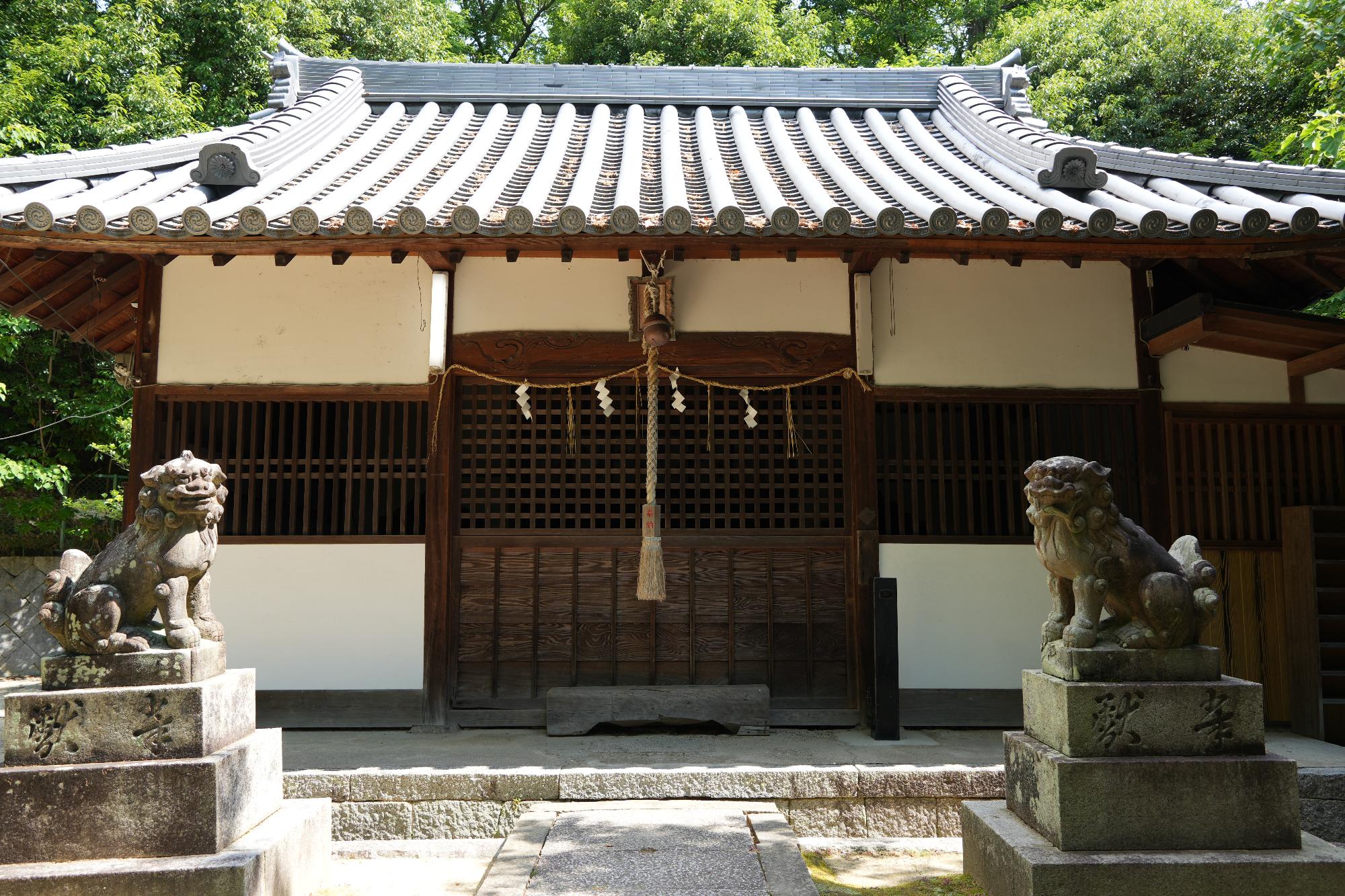 熱田神社の本殿