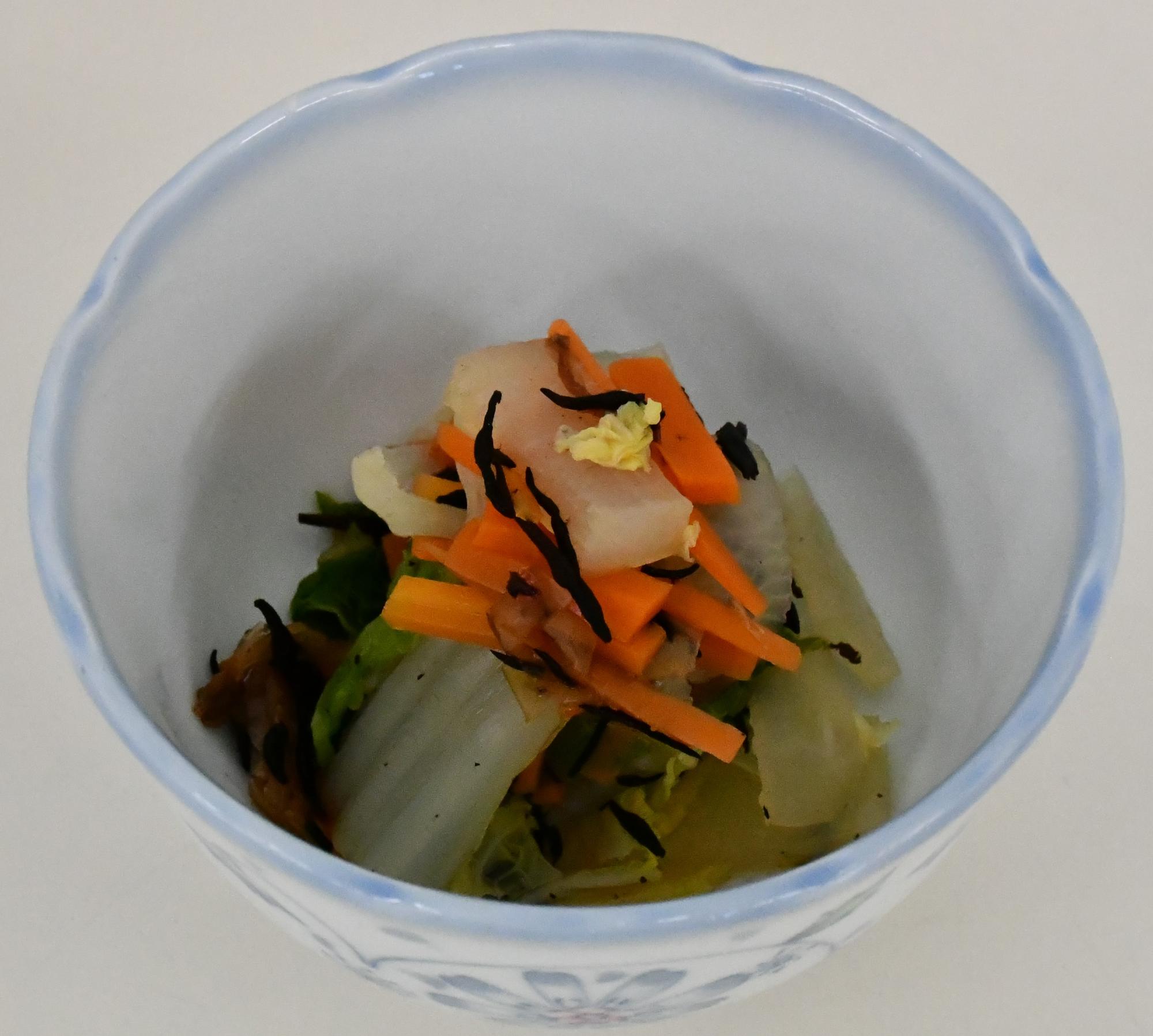 ひじきと白菜のサラダ