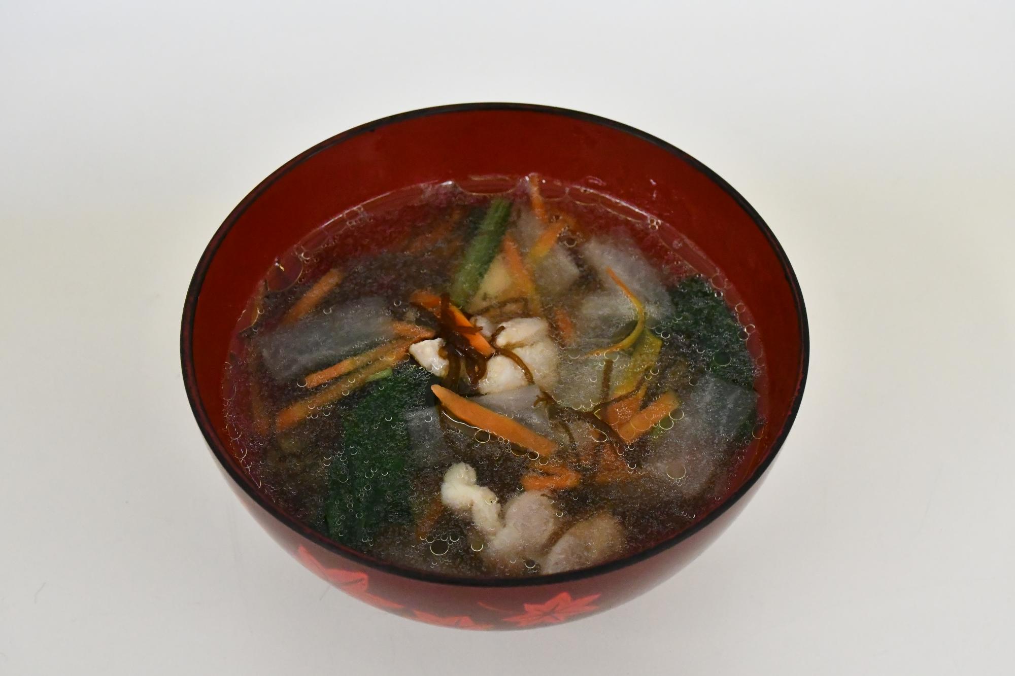 もずくスープ