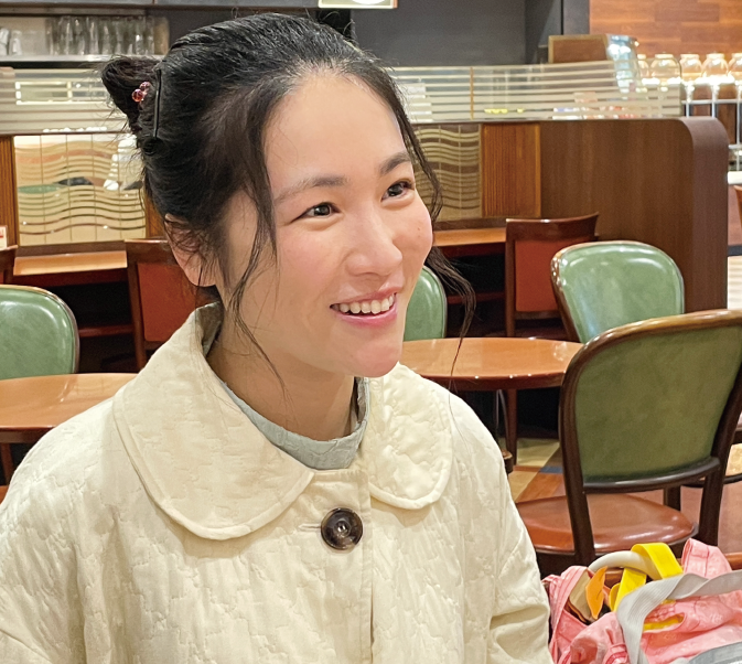 俳優 辻凪子さん