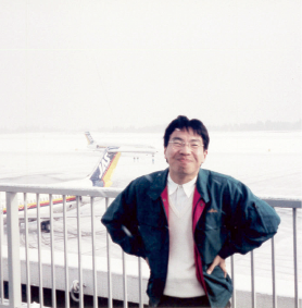 鹿児島航空測候所があった  雪の鹿児島空港で