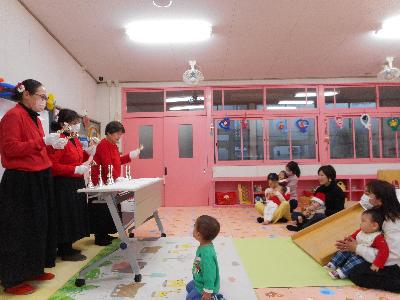ハンドベル演奏
