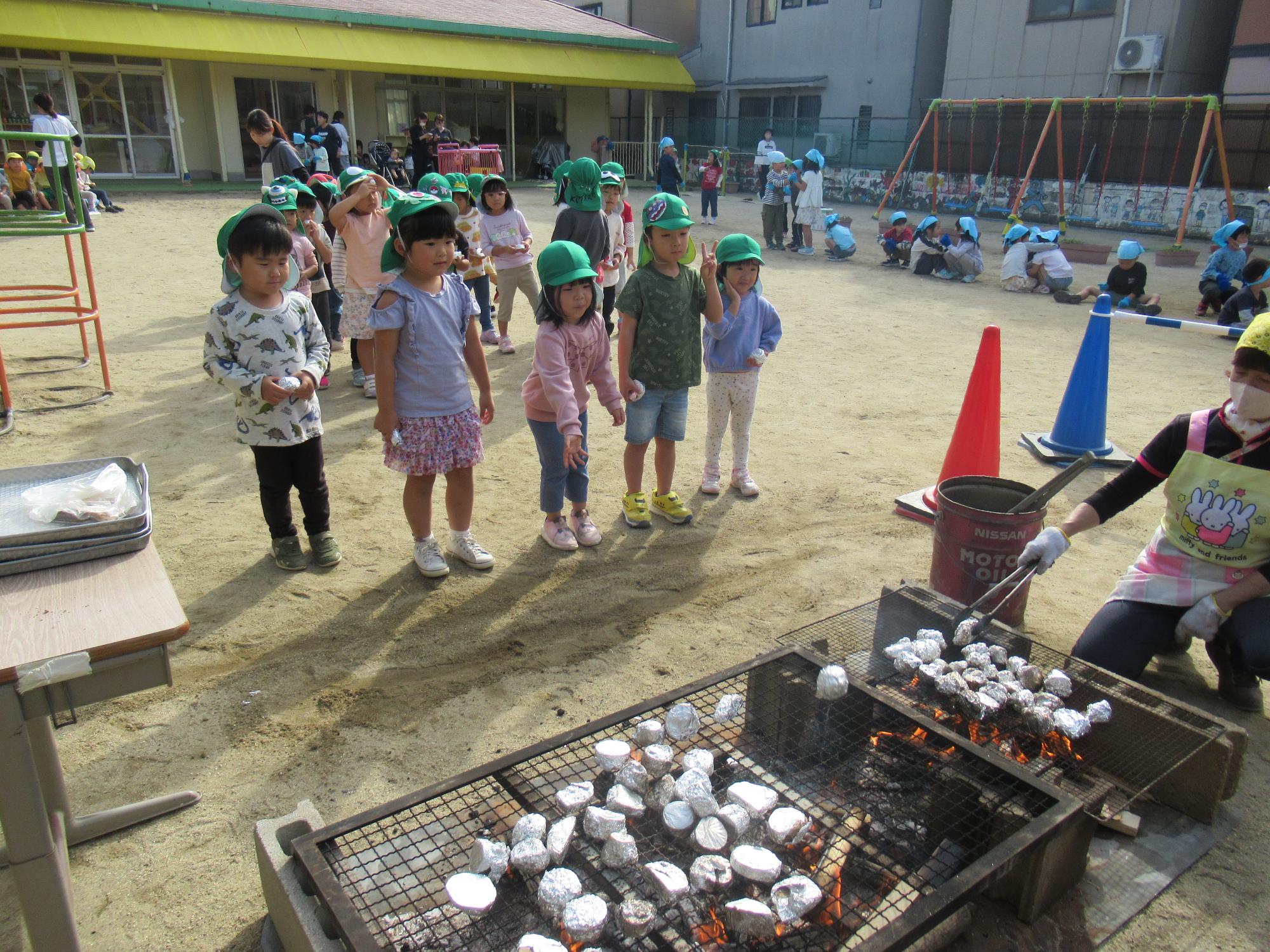 焼き芋大会2