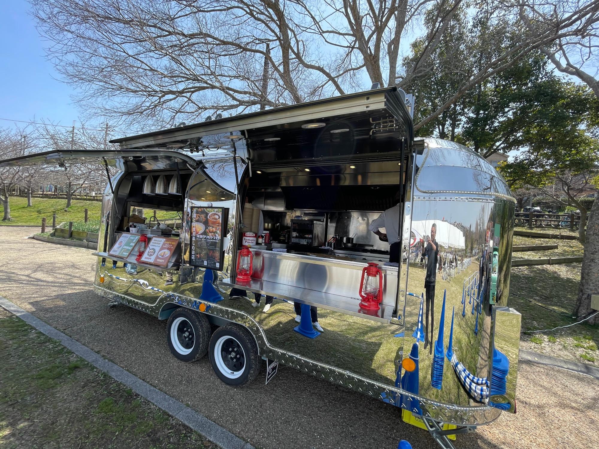 キッチンカー