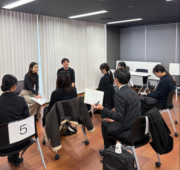 先輩職員との質疑応答コーナー