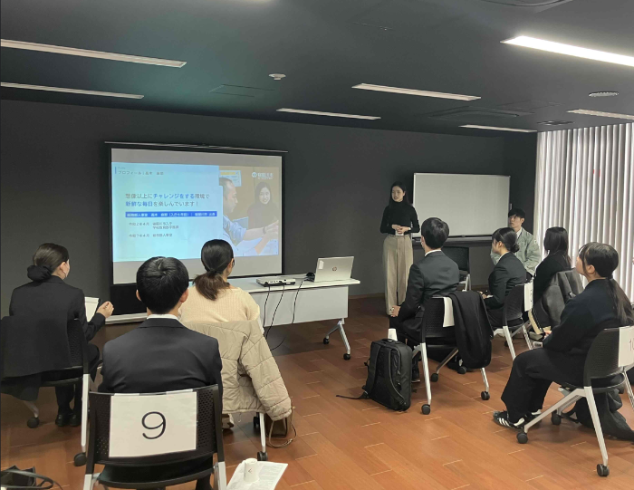 先輩職員からのお仕事紹介コーナー